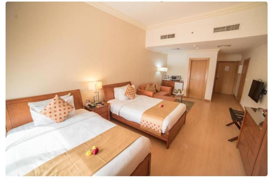 Al Safir Tower - Residence Manama Exterior photo